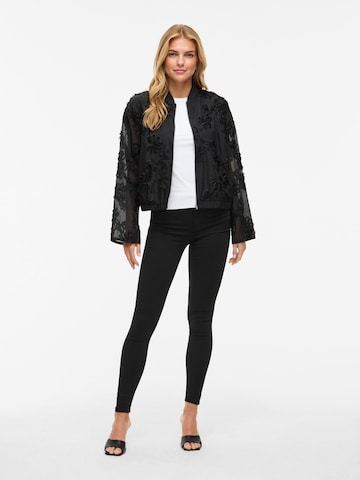 VILA Between-Season Jacket in Black