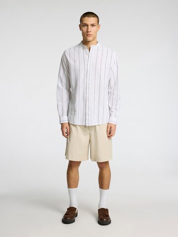 SELECTED HOMME Regular fit Button Up Shirt in White