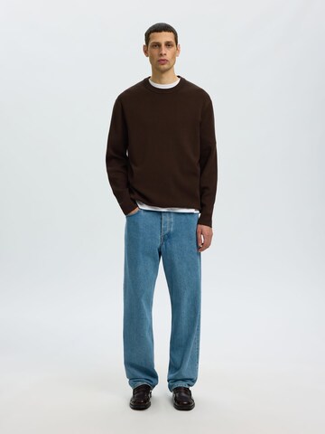 SELECTED Sweater in Brown