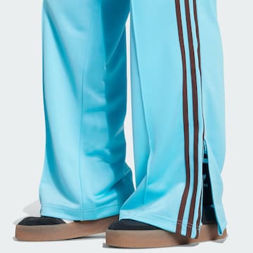 ADIDAS ORIGINALS Wide leg Sportbroek 'Adicolor Classic Firebird' in Blauw