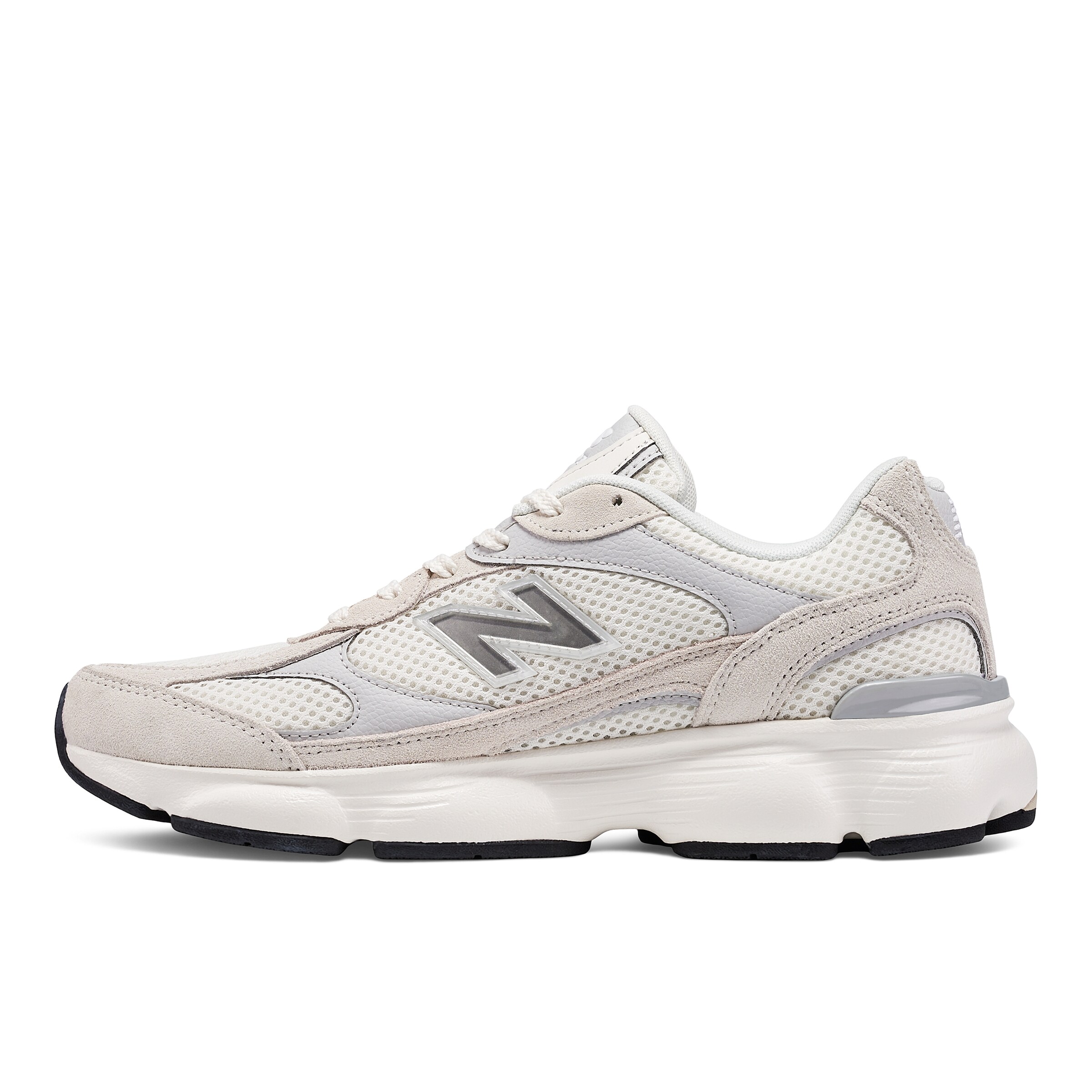 new balance Sneakers in White