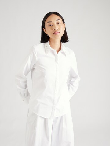 MORE & MORE Блуза в бяло: отпред