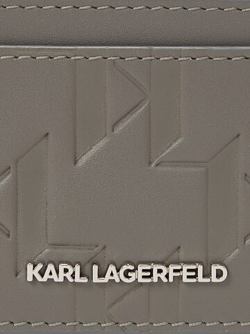 Portamonete di Karl Lagerfeld in grigio