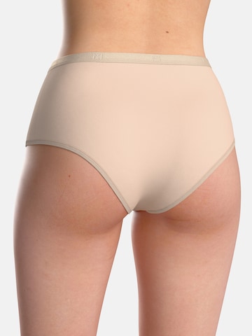 IMPETUS - Cueca em bege