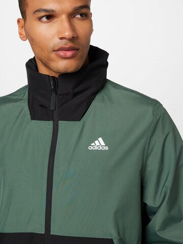 ADIDAS SPORTSWEAR Sportjacke '3S Rain.Rdy' in Grün