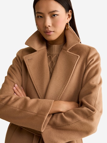 Il Lanificio Winter Coat in Beige