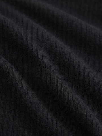 Next - Camiseta térmica en negro