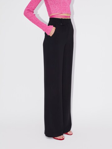 LeGer Premium Wide leg Pleated Pants 'Anja' in Black