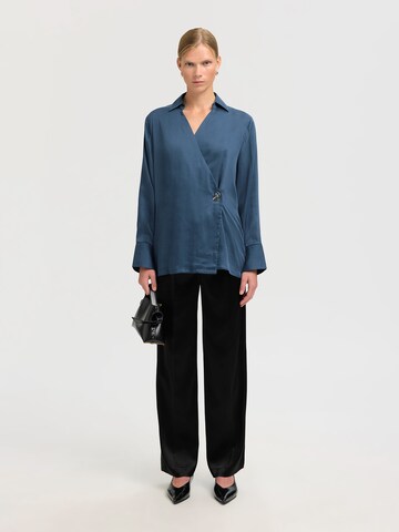 SELECTED Blus 'SLFJOLLY' i blå