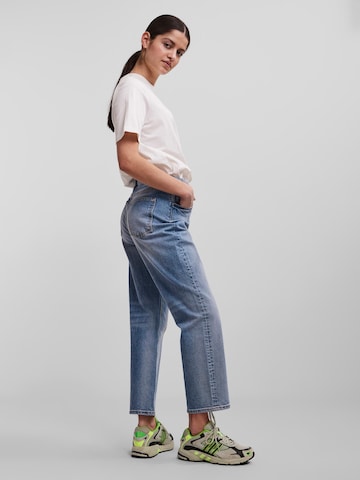 PIECES Loosefit Jeans 'Tia' in Blau