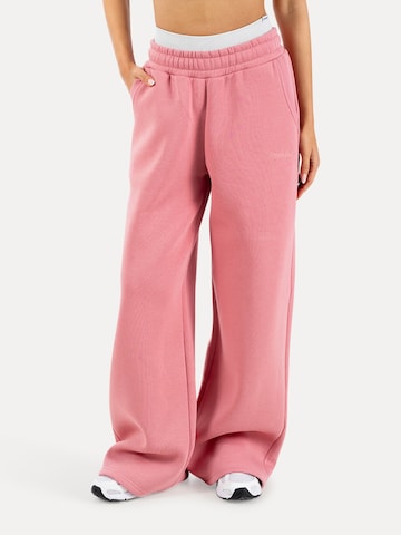 Smilodox Loosefit Oversize Jogginghose Thalea in Pink: Vorderseite