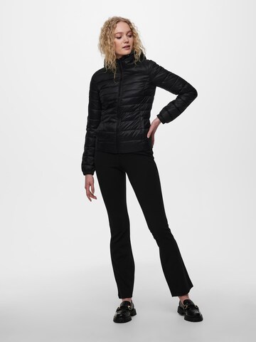 Veste mi-saison 'ONLTahoe' ONLY en noir