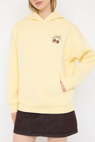 Sweat-shirt Trendyol en jaune