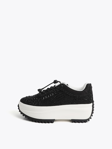 Lola Casademunt Låg sneaker i svart: framsida