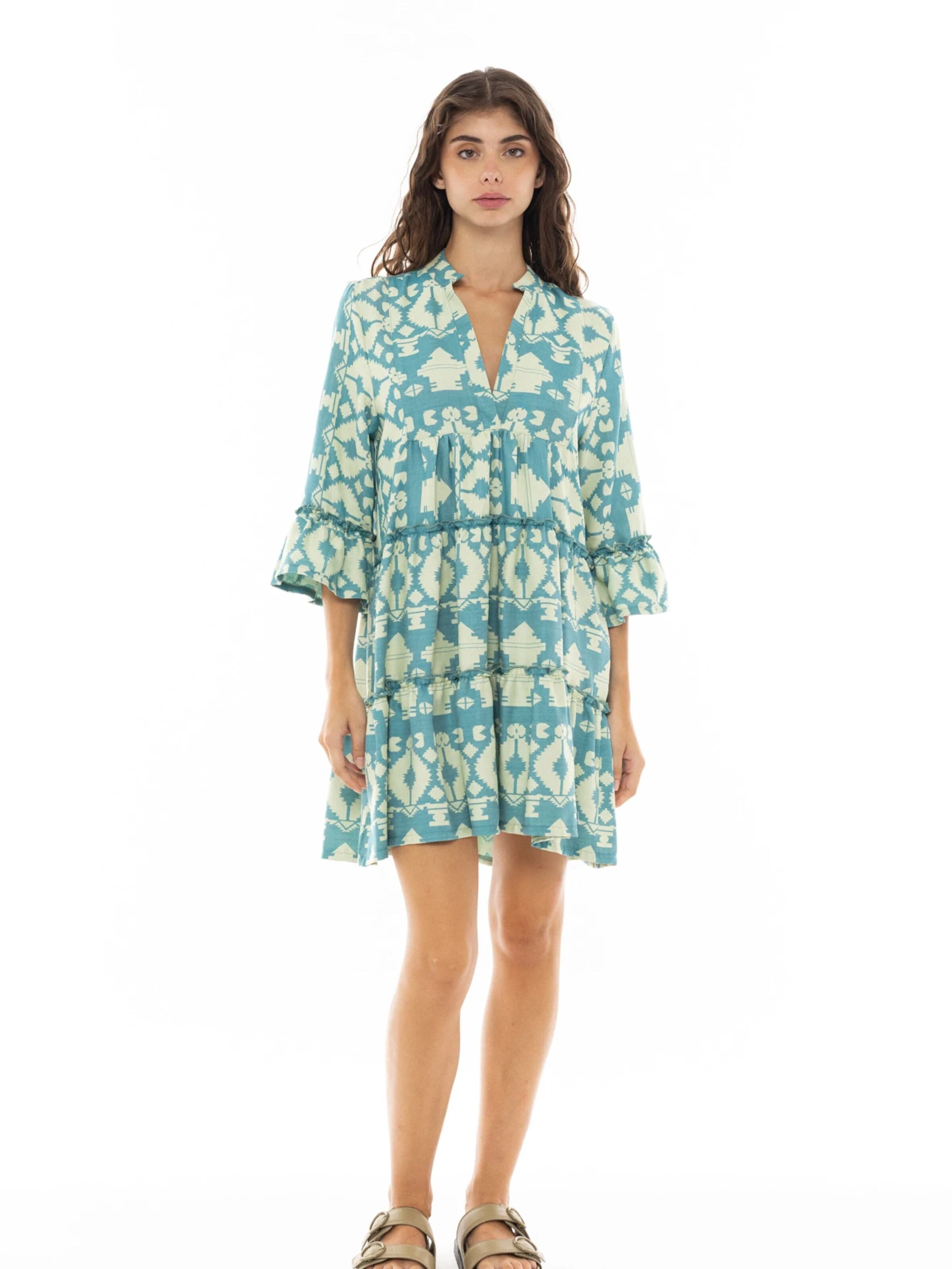 Pink Label Zomerjurk 'BEACHWEAR EMBROIDERY AQUA' in Groen: voorkant
