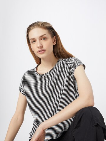 ARMEDANGELS T-shirt 'Oneliaa' i svart