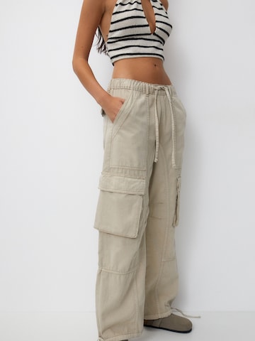 Loosefit Pantalon cargo Pull&Bear en beige : devant