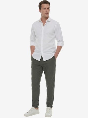 LTB Jeans - Slimfit Vaquero 'LTB Jeans Herrenhose in Leinenoptik' en verde