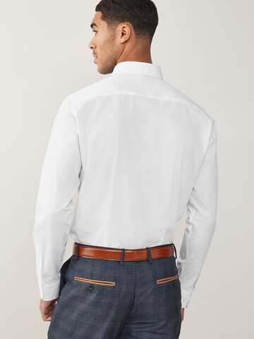 Coupe regular Chemise Next en blanc