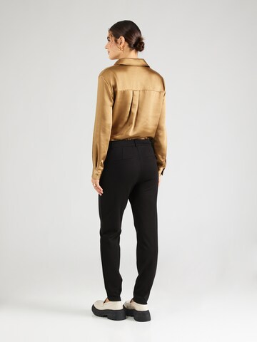 Slimfit Pantaloni 'VIClass' di VILA in nero