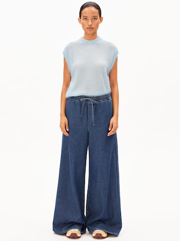 ARMEDANGELS Широкий Штаны 'KELAANI' в Синий