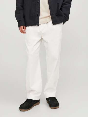 Loosefit Pantalon à pince 'KARL LAWRENCE' JACK & JONES en blanc : devant