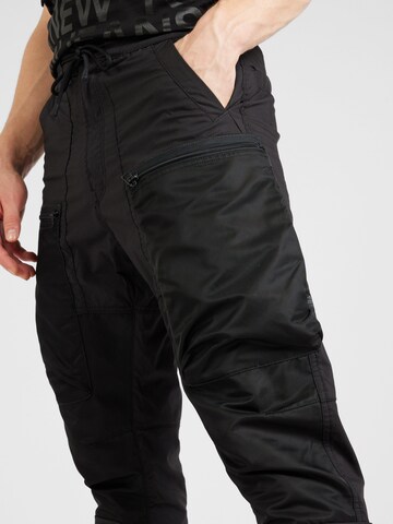 Tapered Pantaloni cu buzunare '3D PM' de la G-Star RAW pe negru