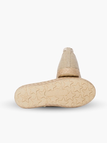 Pisamonas Ballet Flats in Beige