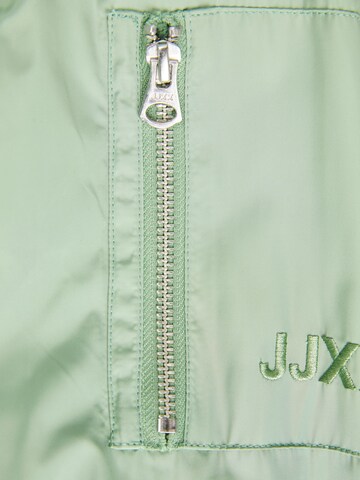 Veste mi-saison 'Ample' JJXX en vert