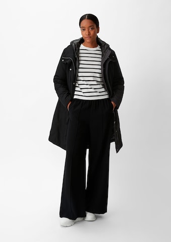 COMMA - Sobretudo de inverno em preto: frente