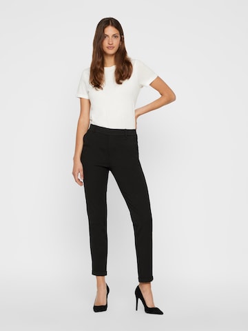 Coupe slim Pantalon 'Maya' VERO MODA en noir