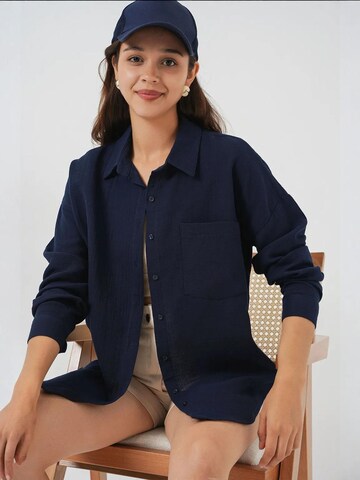 Bigdart Blouse in Blue
