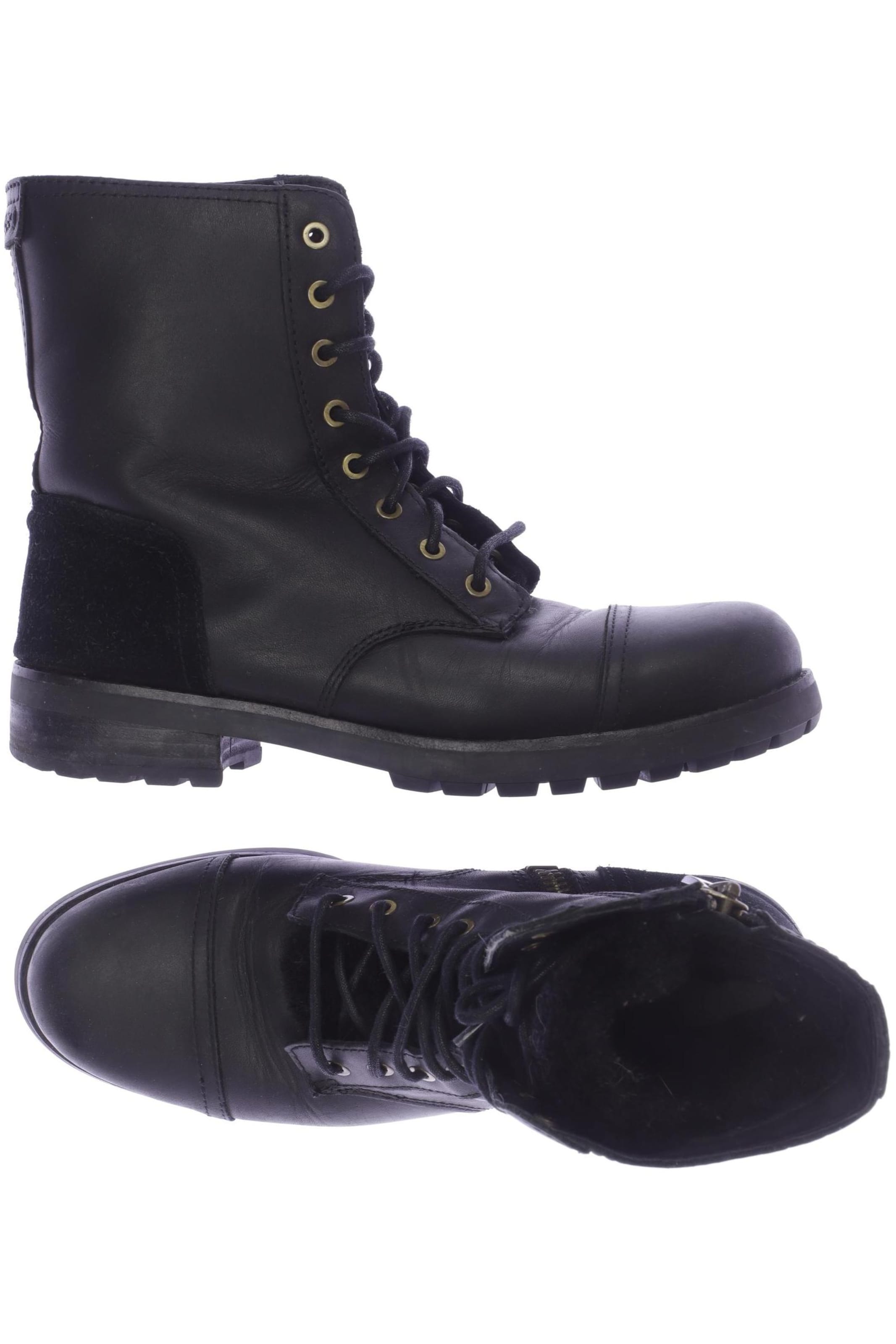 UGG Dress Boots in 39 in Black: front