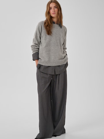 My Essential Wardrobe Sweater in Grey