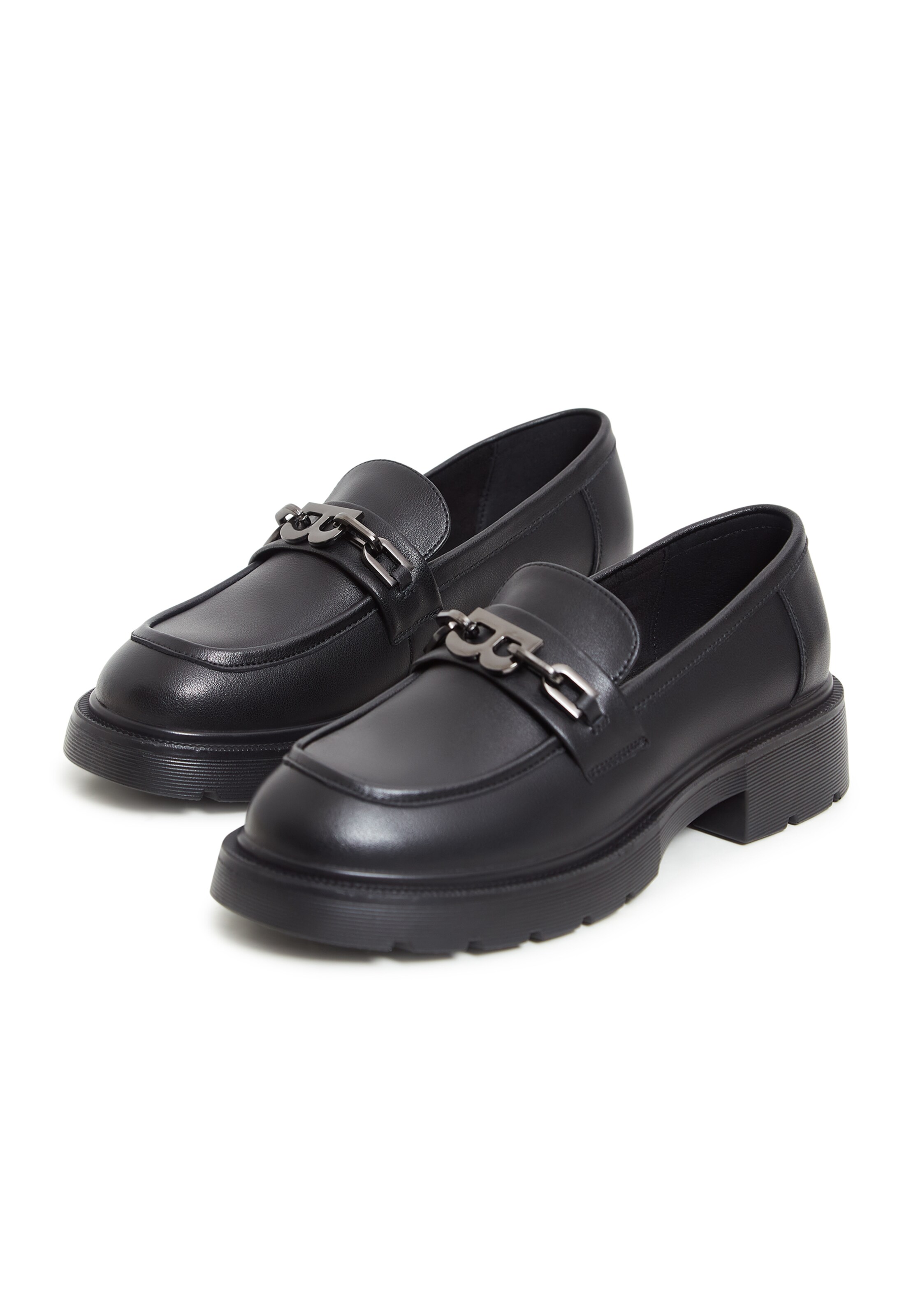 Chaussure basse CESARE GASPARI en noir