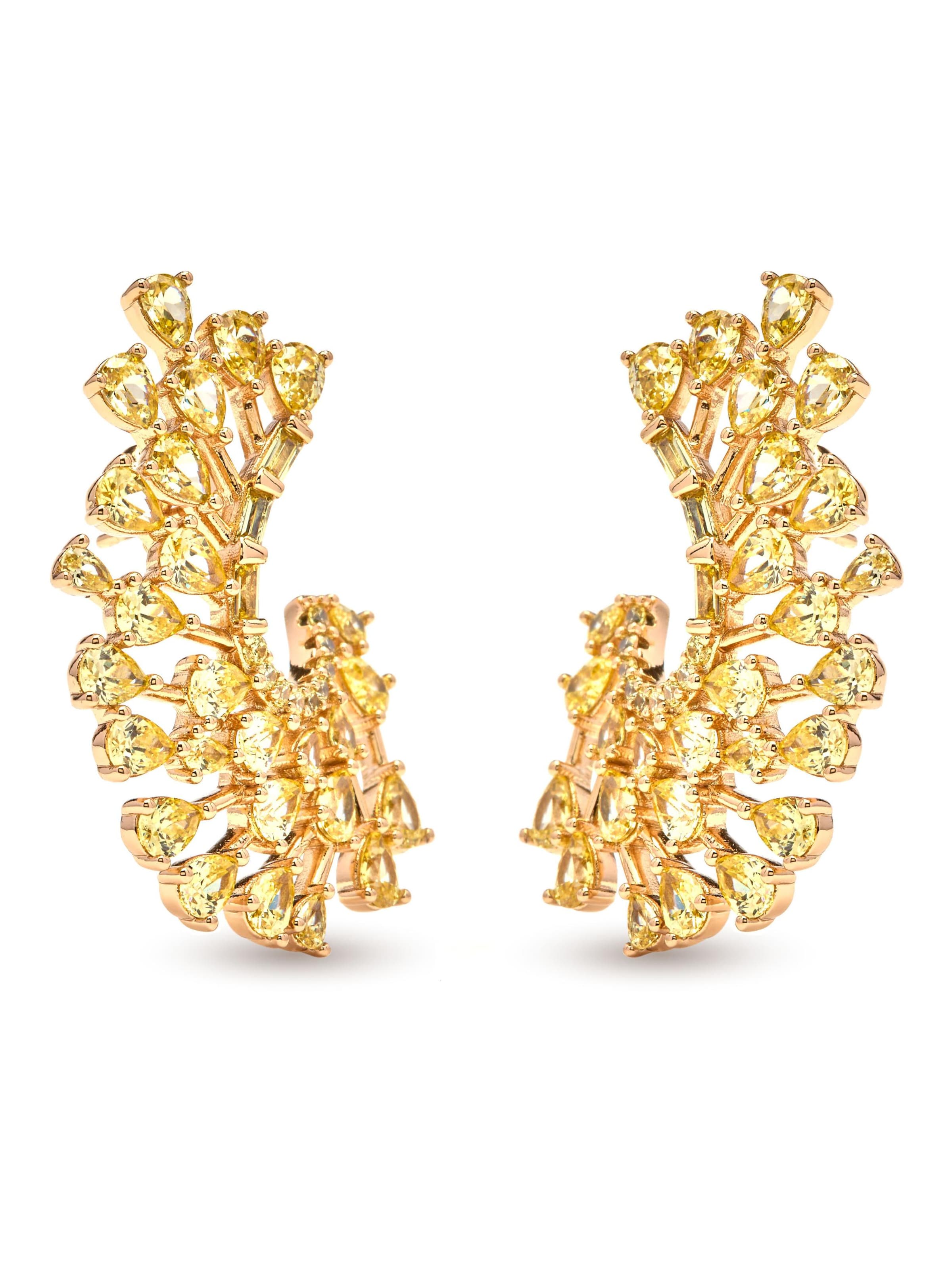 Luxenter Earrings 'Narbel' in Gold: front