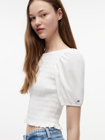 Tommy Jeans Pusero värissä valkoinen