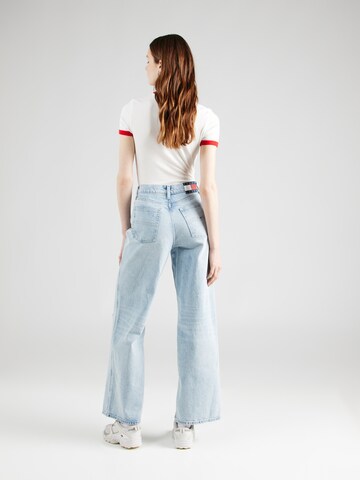 Tommy Jeans Zvonové kalhoty Džíny 'CLAIRE WIDE LEG' – modrá