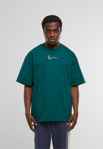 Karl Kani T-Shirt 'Essential' in Grün: Vorderseite