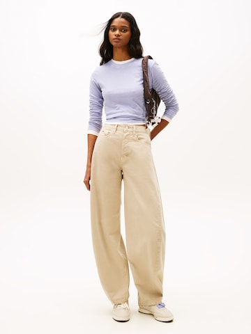 T-shirt Tommy Jeans en violet