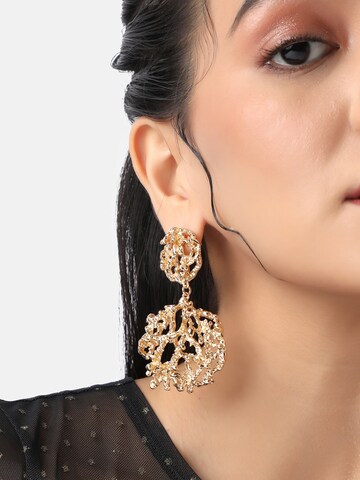 SOHI Ohrringe 'Buchhi' in Gold: Vorderseite