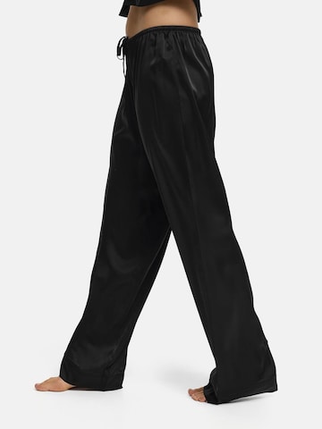 cfab (formerly creamy fabrics) Pyjamabroek 'Satin Pyjamahose' in Zwart