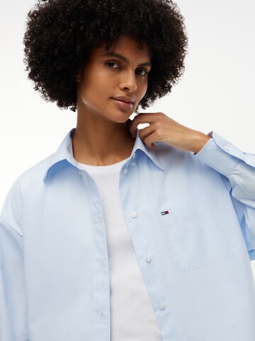 Tommy Jeans Halenka 'ESSENTIAL' – modrá