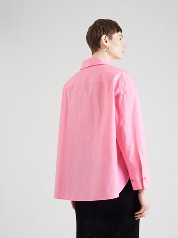 HUGO - Blusa 'Exifa' en rosa