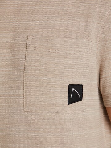 T-Shirt CHASIN' en gris