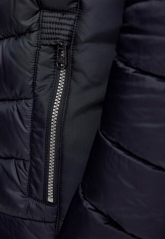 NEW CANADIAN Between-Season Jacket in Black