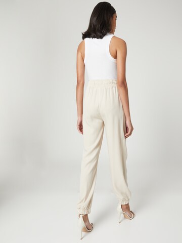 Smiles Tapered Pants 'Enno' in White