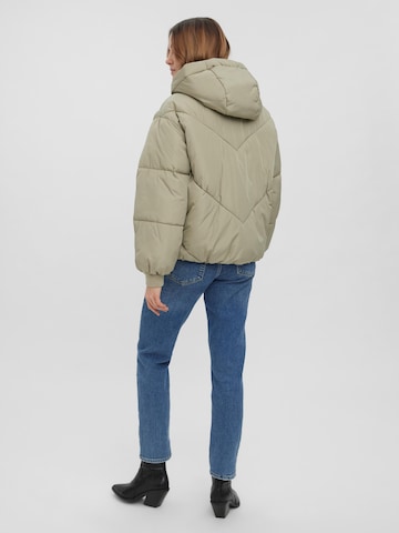 VERO MODA Between-Season Jacket 'Beverly' in Grey