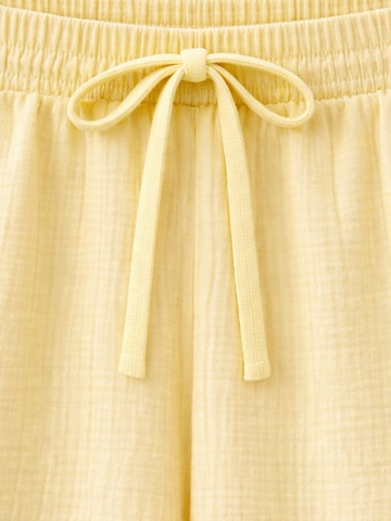 Regular Pantalon 'Hose' MixRay en jaune
