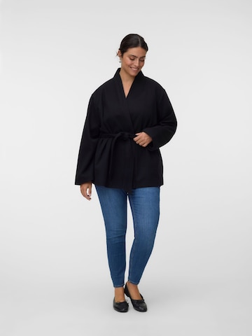 Vero Moda Curve - Abrigo de entretiempo 'VMCBabettenora' en negro